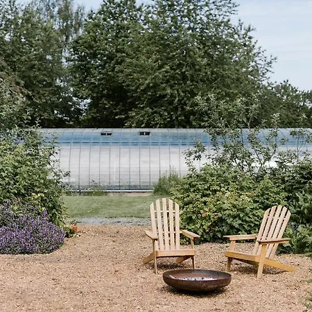 La Du Potager - Ferme De Linciaux Oda ve Kahvaltı Ciney